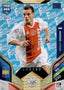 Wesley Sneijder Fan Favourite - Blue Parallel FAN35 - Panini FIFA 365 2026 Adrenalyn XL kaart