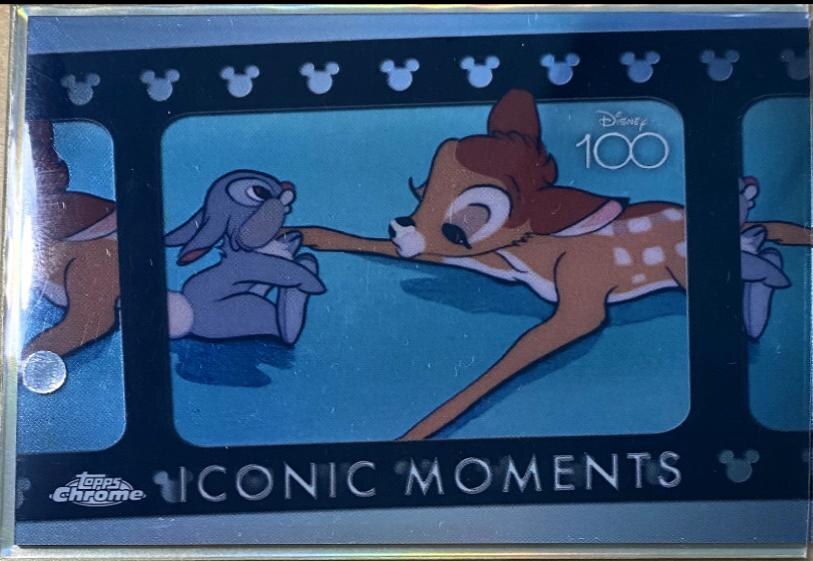 Bambi on Ice IM-12 Iconic Moments - Topps Chrome Disney 100 kaart