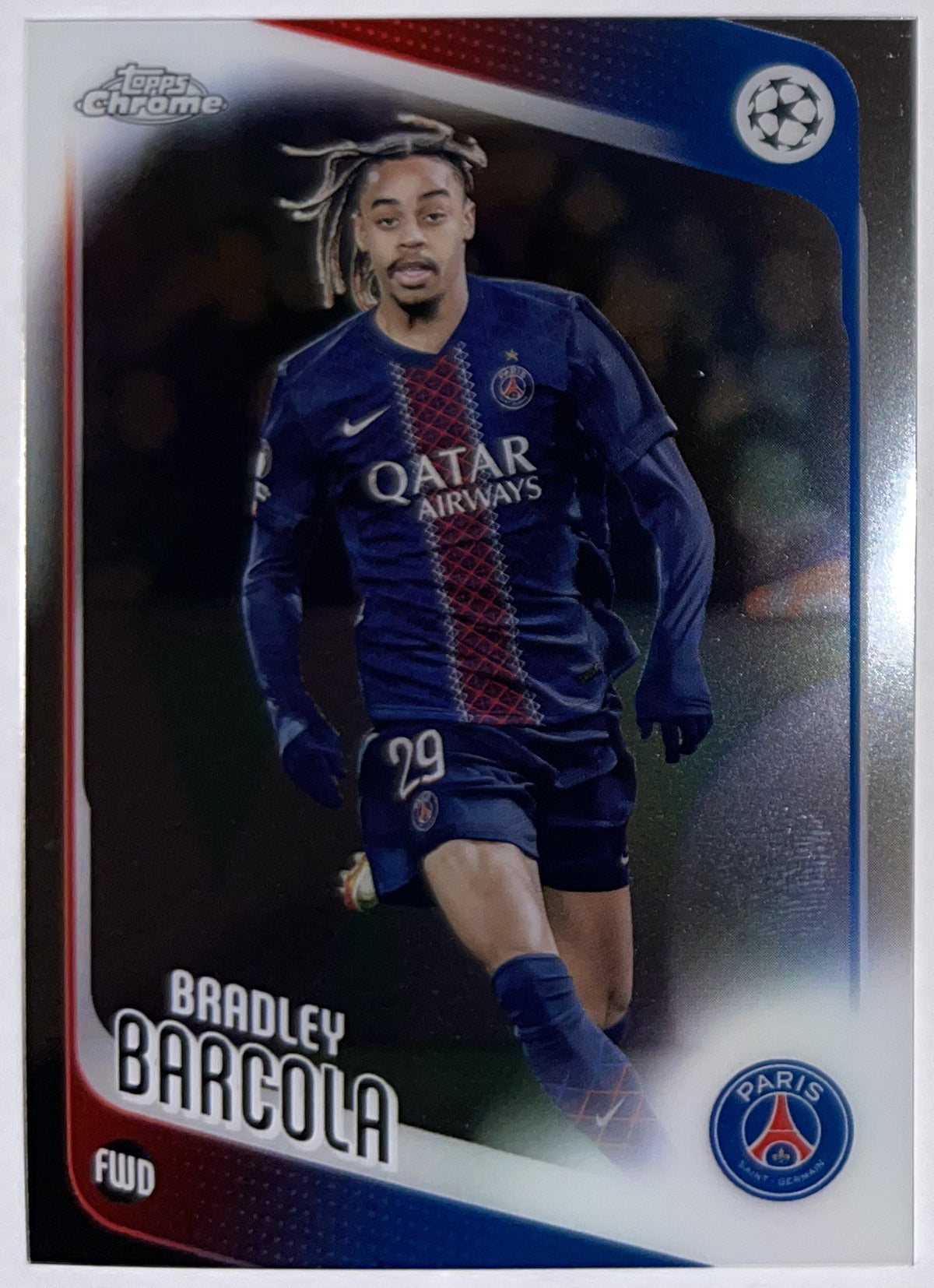 Voorzijde – Bradley Barcola [63] – Topps Chrome UEFA Club Competitions 2025/26 – Near Mint Imagen principal del producto