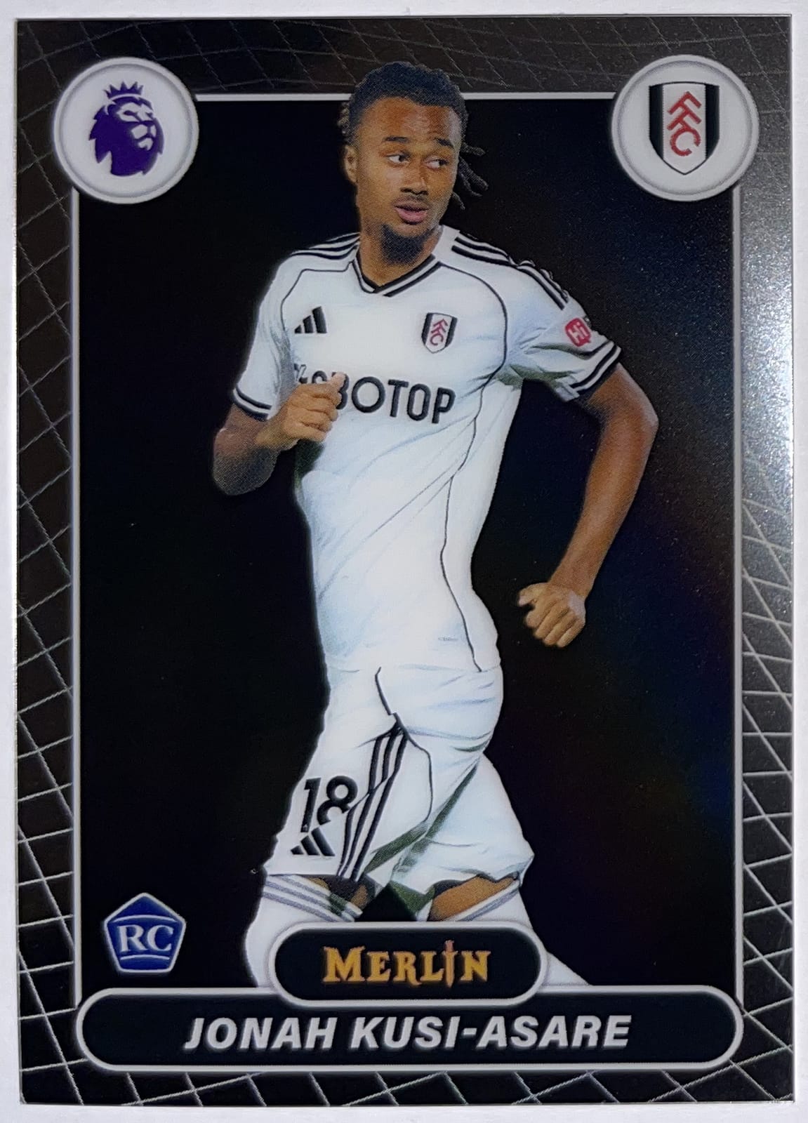 Voorzijde – Jonah Kusi-Asare [94] – Topps Merlin Premier League 2025/26 | Lichcards Hauptbild