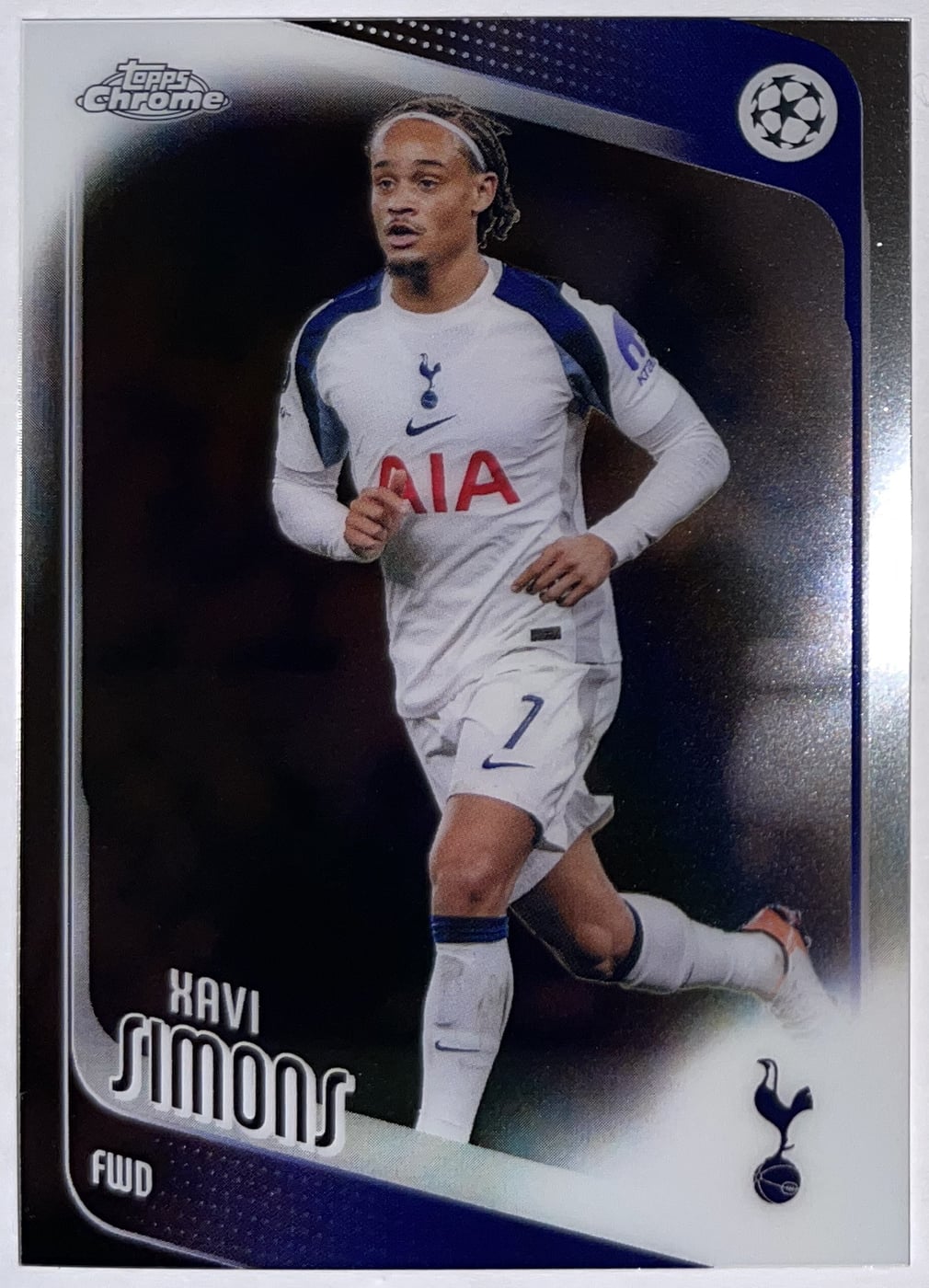 Voorzijde – Xavi Simons [85] – Topps Chrome UEFA Club Competitions 2025/26 | Lichcards Imagen principal del producto