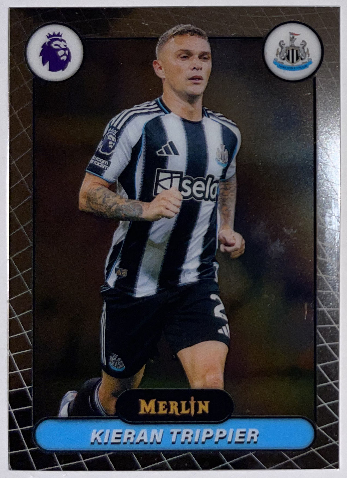 Voorzijde – Kieran Trippier [147] – Topps Merlin Premier League 2025/26 – Near Mint Hoofdafbeelding