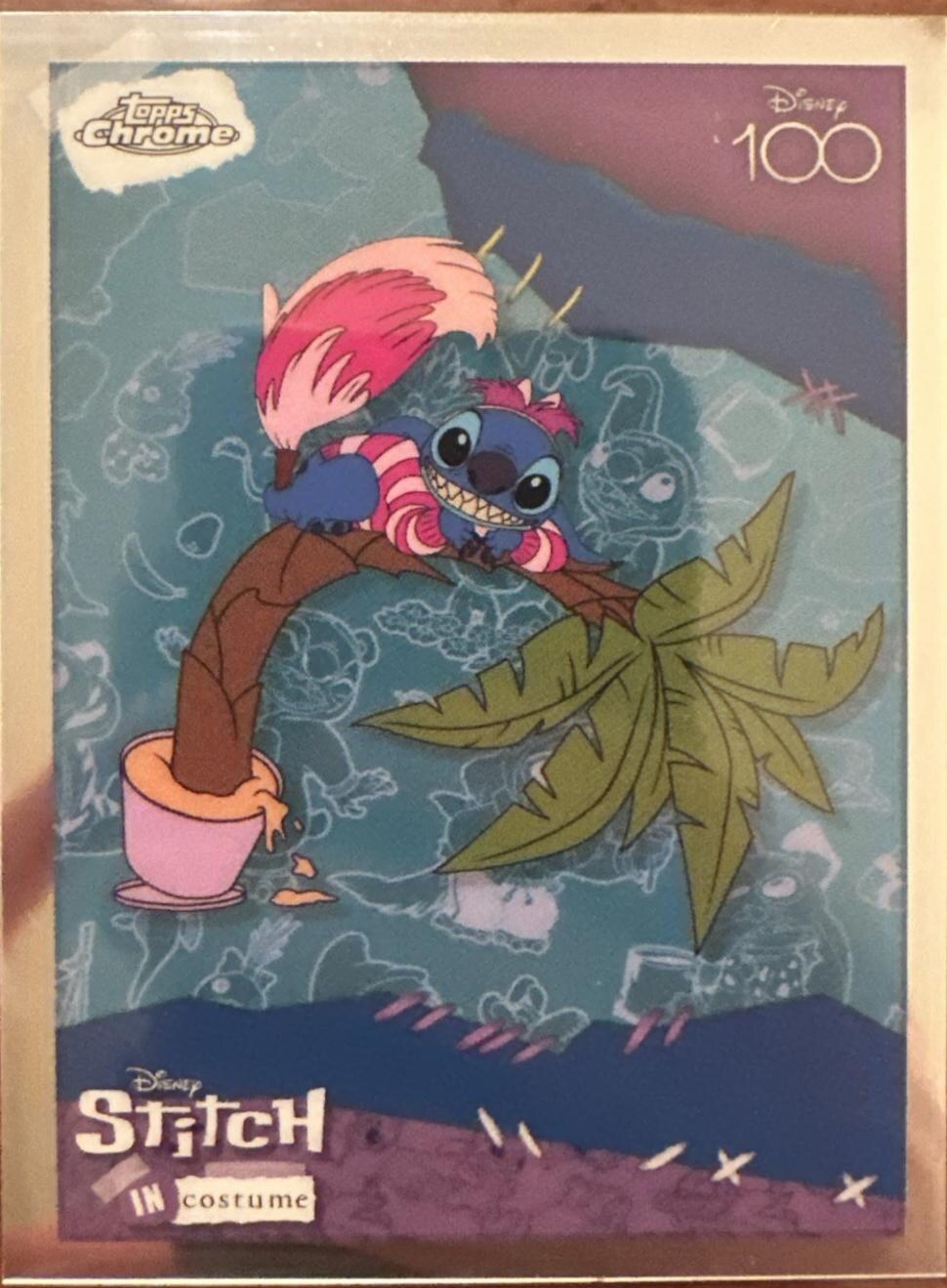 Stitch Welcome to Wonderland SC-3 - Topps Chrome Disney 100 kaart Hoofdafbeelding