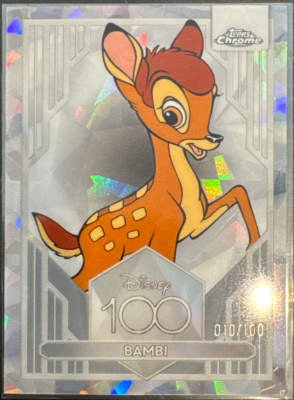 Bambi #94 010/100 - 2023 Topps Chrome Disney 100 100-Year Diamond Refractor - voorkant