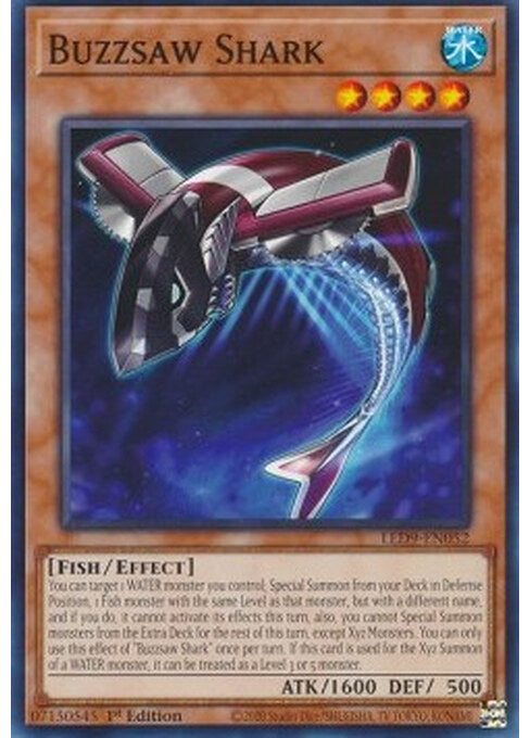 Buzzsaw Shark — Legendary Duelists: Duels From the Deep (LED9-052) Yu-Gi-Oh! card Hauptbild