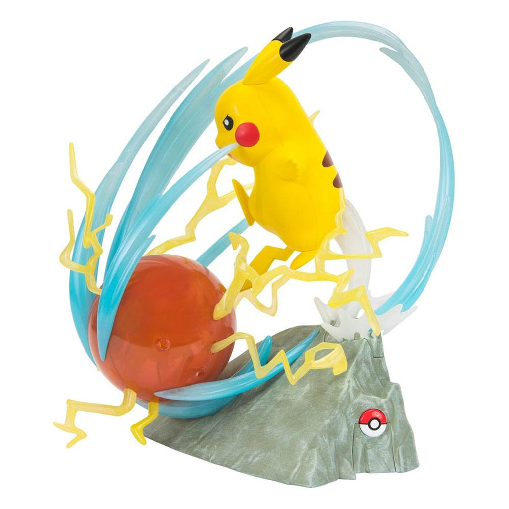 Detail van het Pikachu 25th Anniversary beeld met LED-lichteffect