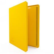 Gamegenic Zip-Up Album 24-Pocket geel, half geopend met gele sideloading pagina’s