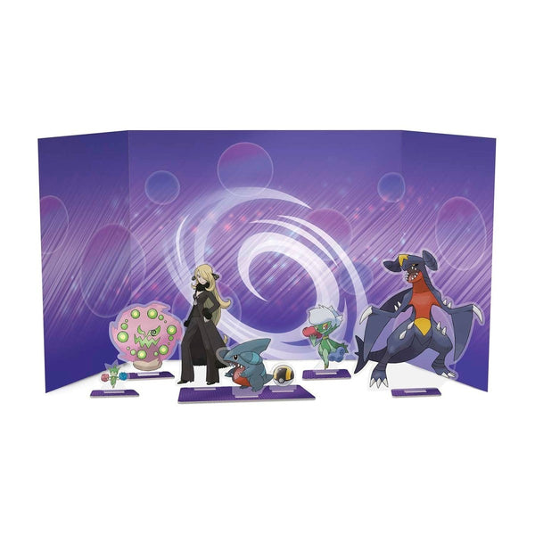 Pokémon Cynthia's Garchomp ex Premium Collection - de acryl standees van Cynthia en Garchomp opgesteld