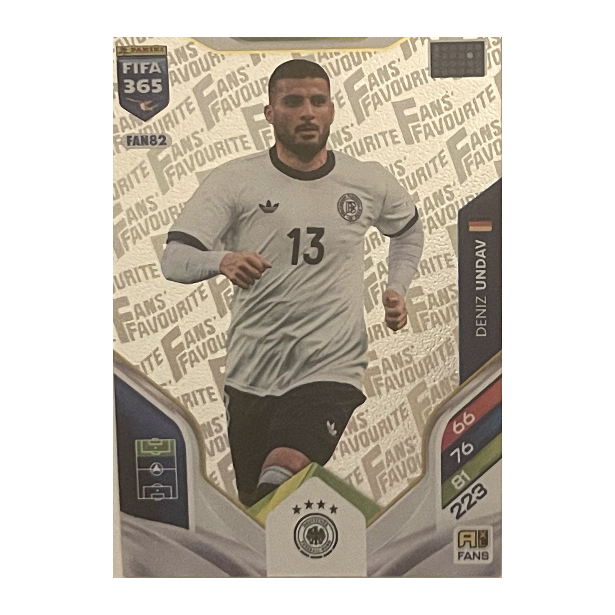 Deniz Undav - Panini Adrenalyn XL FIFA 365 2026 (Fans' Favourite) [FAN82] - originele kaartvoorkant