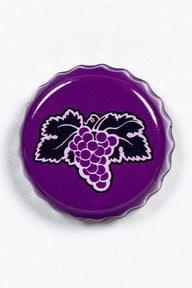 Close-up van één Fallout Nuka Grape bottle cap