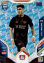 Piero Hincapié Fan Favourite - Blue Parallel FAN11 - Panini FIFA 365 2026 Adrenalyn XL kaart