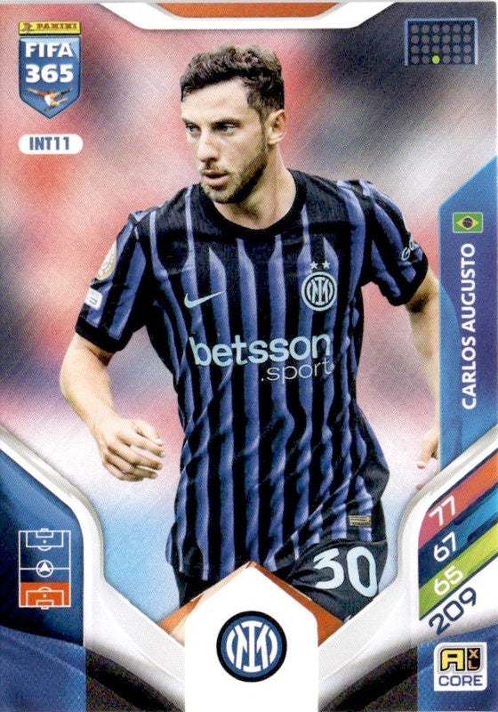 Carlos Augusto Base INT11 - Panini FIFA 365 2026 Adrenalyn XL kaart