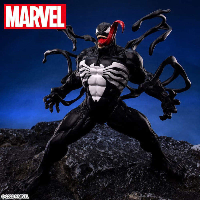 Luminasta Marvel Comics Venom Figure 18 cm