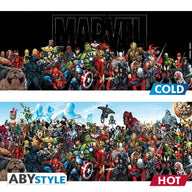 De Marvel heat change mok van 460 ml in de verpakking