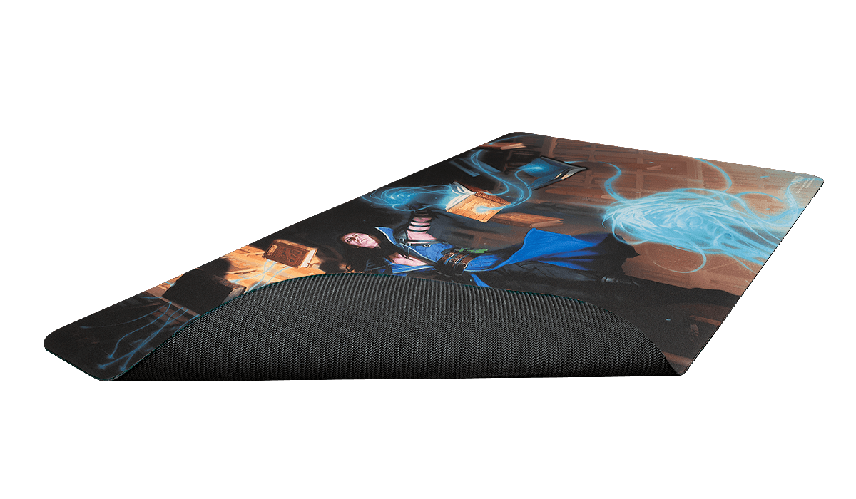 Ultra PRO Mirko, Obsessive Theorist playmat – coin retourné montrant le dessous en caoutchouc