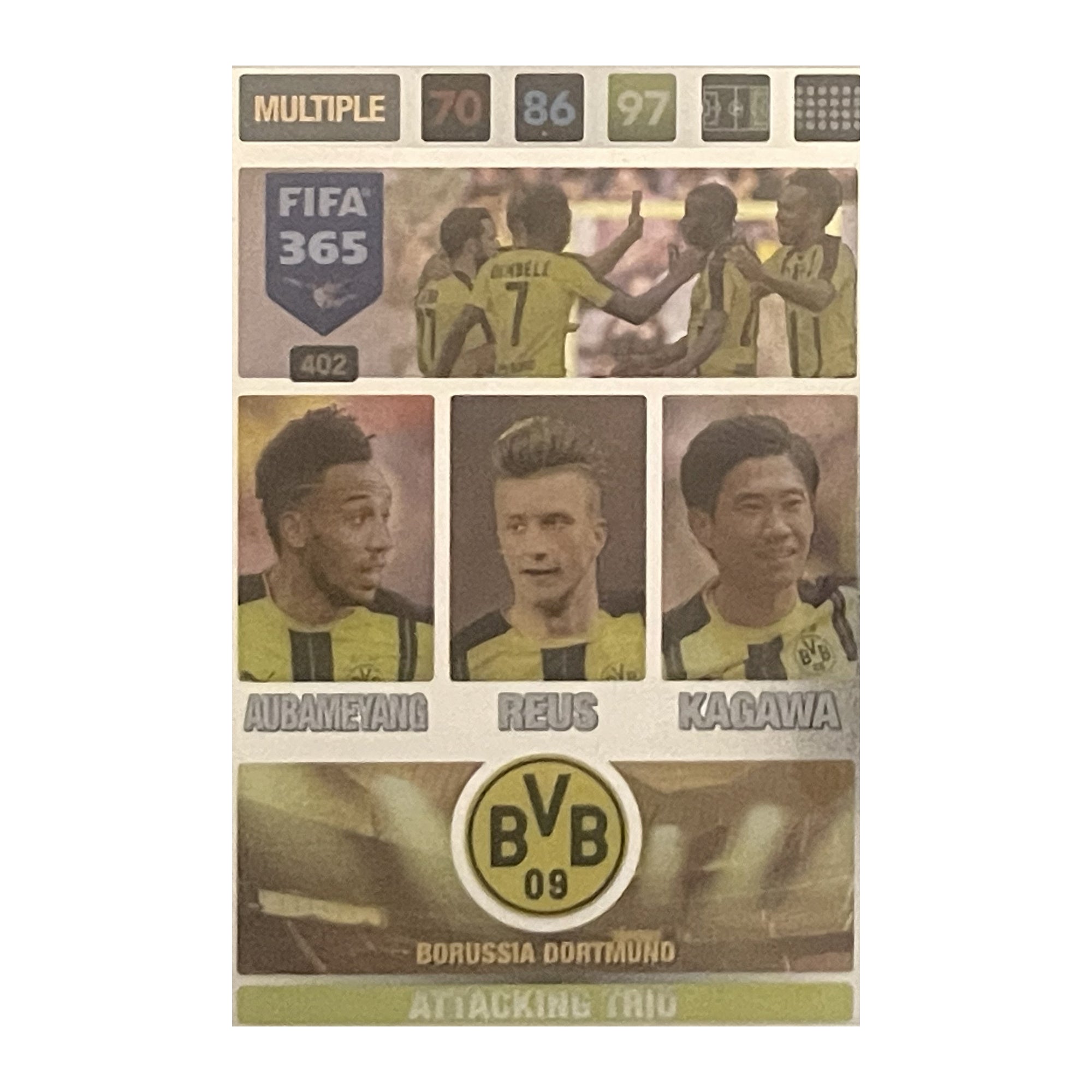 Pierre-Emerick Aubameyang / Shinji Kagawa / Marco Reus - Panini Adrenalyn XL FIFA 365 2017 (Multiple) [402] - voetbalkaart voorkant