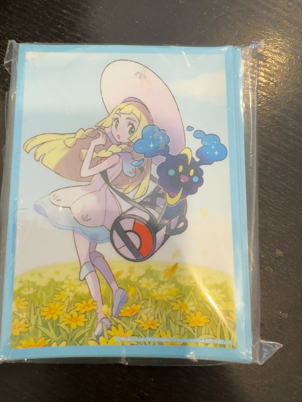 Verzegeld pak met 64 Japanse Lillie & Cosmog Special Box sleeves