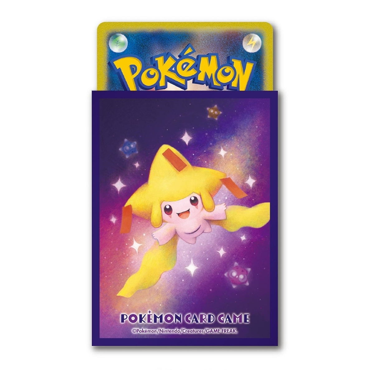 Pokémon Sleeves - Radiant Jirachi Premium Matte (64 stuks, Japans) – losse sleeve met een kaart erin, close-up van de voorkant (officiële afbeelding Pokémon Center Japan)