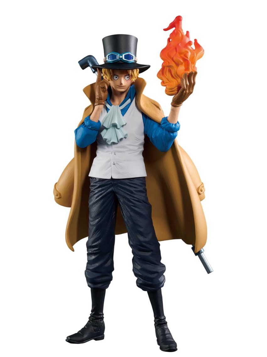 Banpresto King of Artist One Piece Sabo figuur, driekwart aanzicht van links met vlammende hand en jas