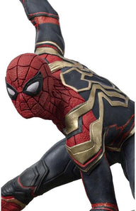 Spider-Man Peter-One in het hybride Stark-pak