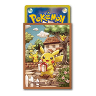 Pokémon Sleeves - Pikachu's Gift (64 stuks, Japans, Triplet Beat) – losse sleeve met een kaart erin, close-up van de voorkant (officiële afbeelding Pokémon Center Japan)