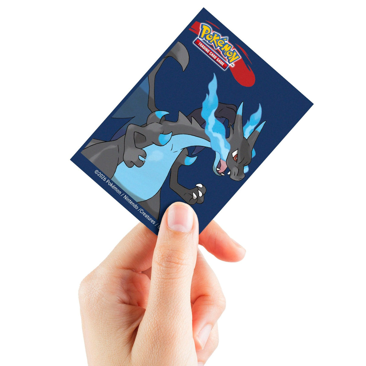 Ultra Pro Mega Charizard X sleeve in de hand